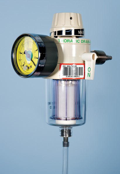 High‐volume, low‐pressure suction unit (thoracic suction adaptor).