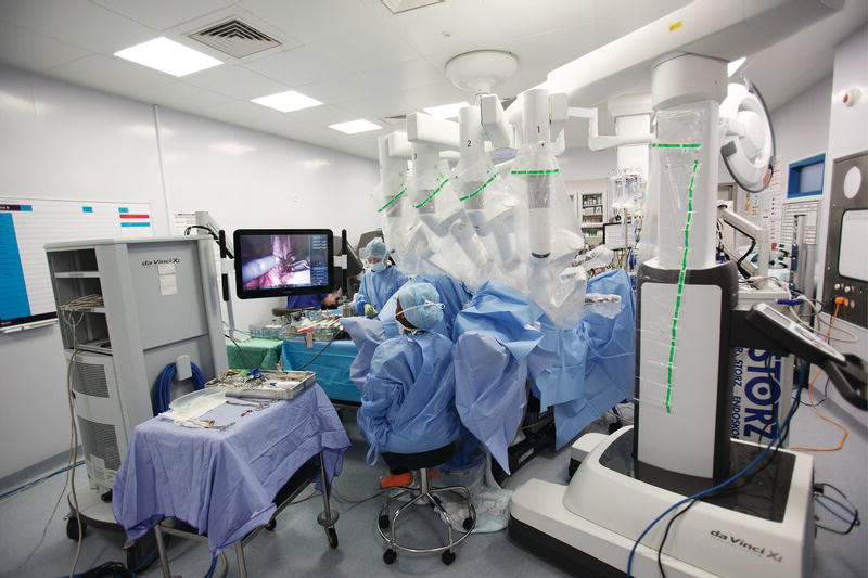 Da Vinci surgical robotic operating theatre.